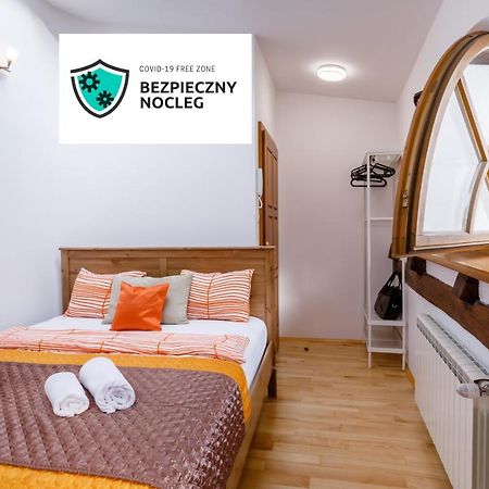 Ok Main Square Apartments Krakow Luaran gambar
