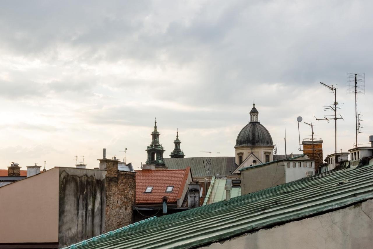 Ok Main Square Apartments Krakow Luaran gambar